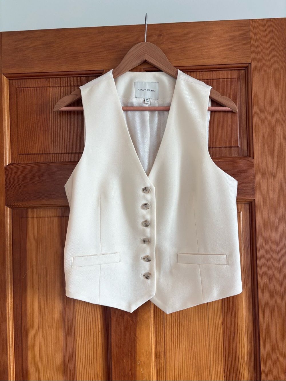 Banana Republic Cream Button-Front Tailored Vest